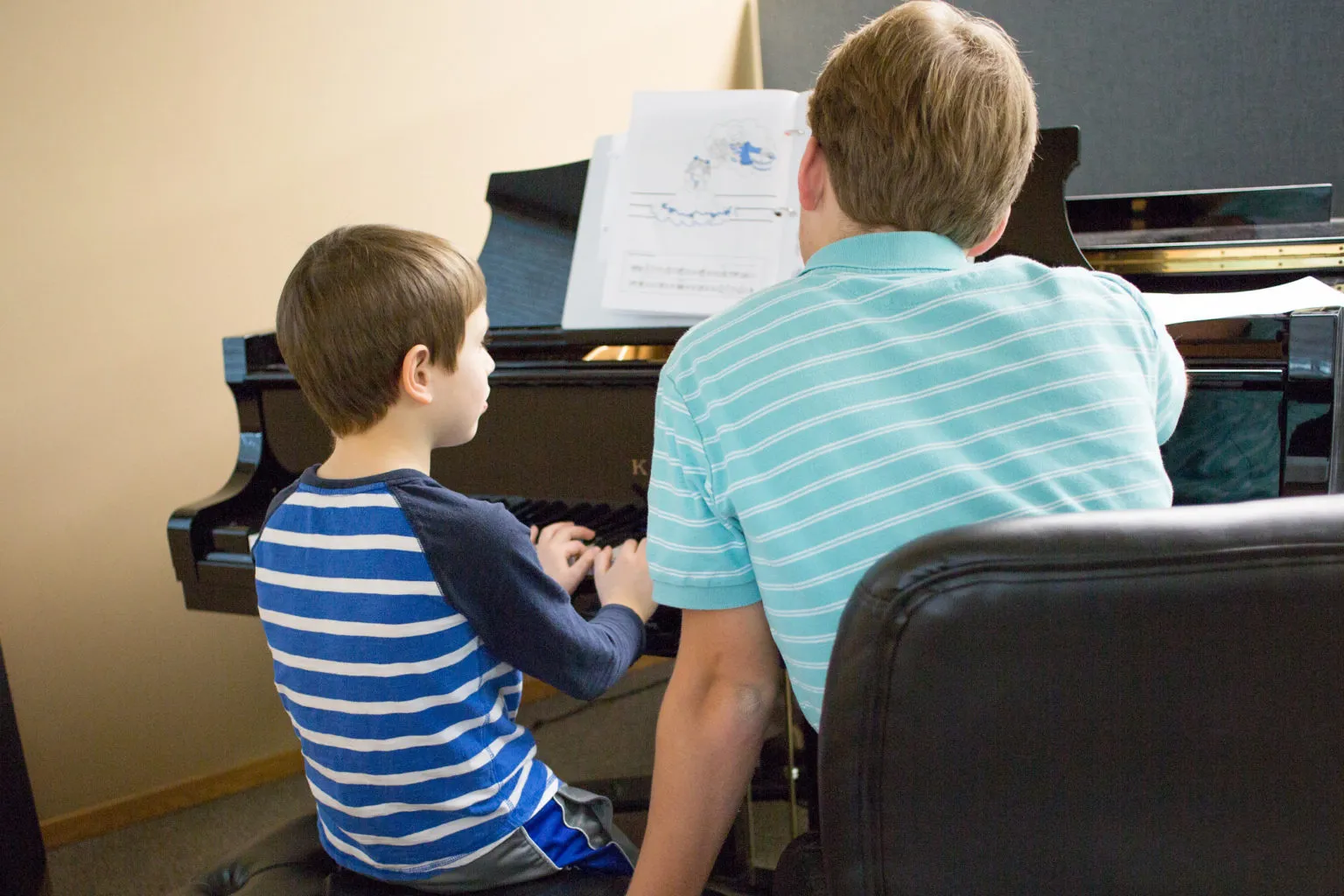 One-on-one private piano lesson